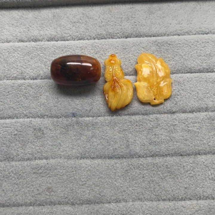 未镶嵌蜜蜡裸石天然琥珀蜜蜡配件