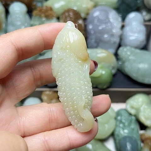 颈饰未镶嵌和田玉