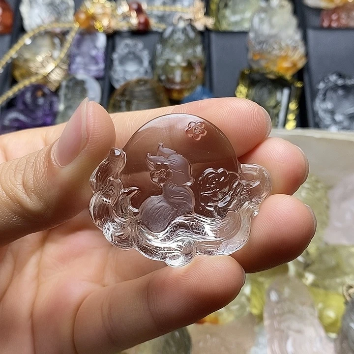 f***2未镶嵌颈饰水晶水晶吊坠