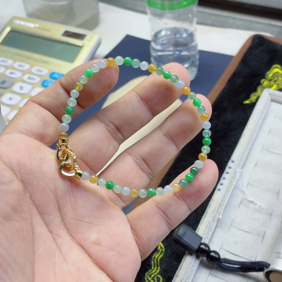 未镶嵌定制翡翠香**毒珠子