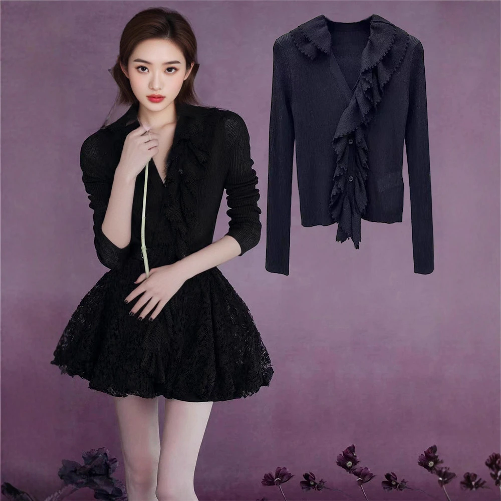 现货宋祖儿同款黑色v领荷叶边针织开衫女不规则褶皱修身蕾丝套裙