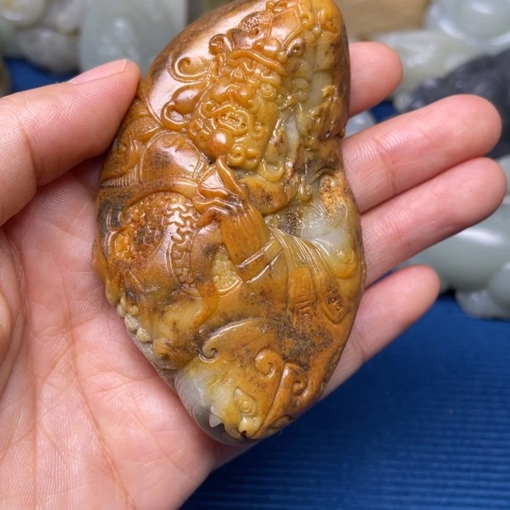 颈饰未镶嵌和田玉裸*木