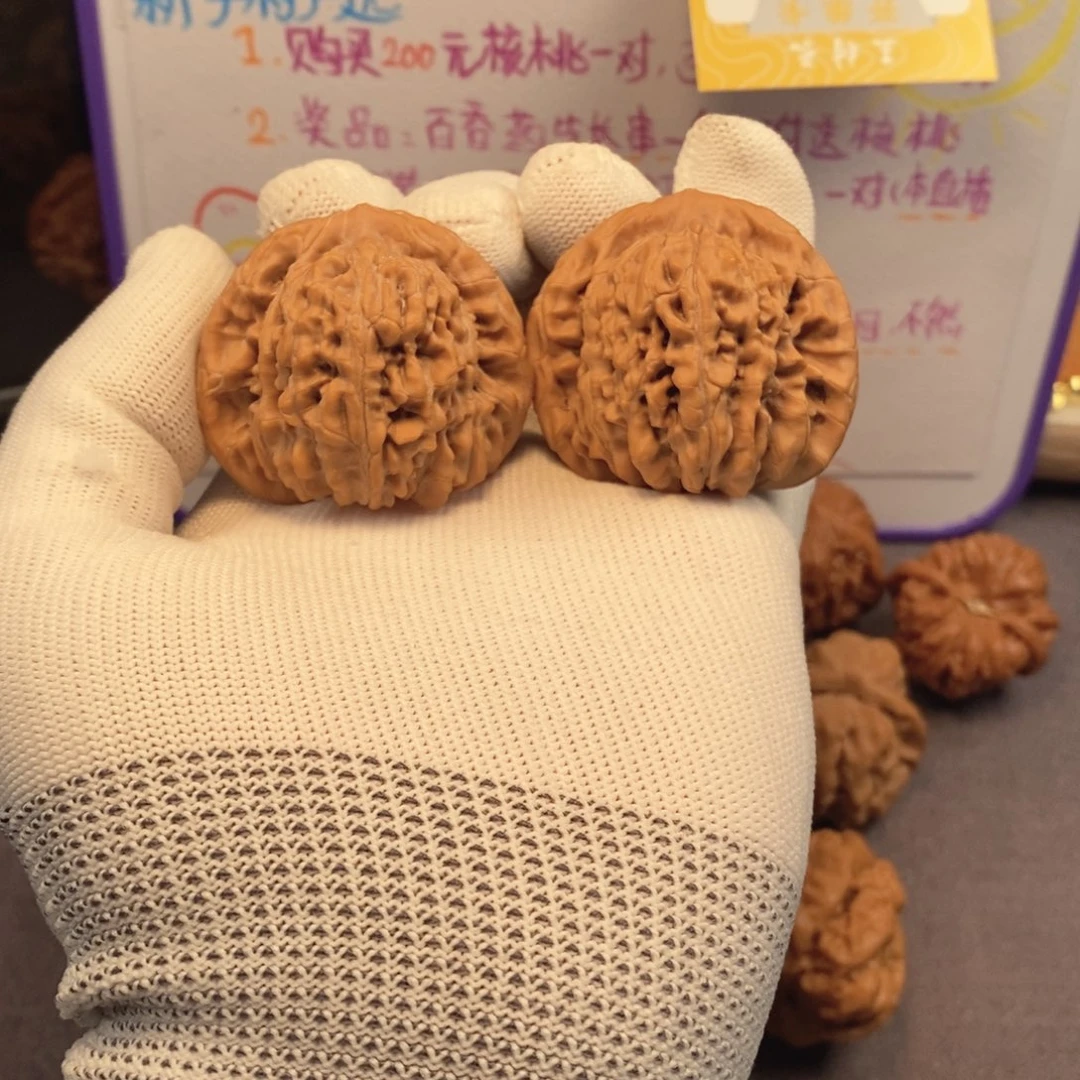 文玩核桃把件全品无修45尺头水儿挂月峰四座楼