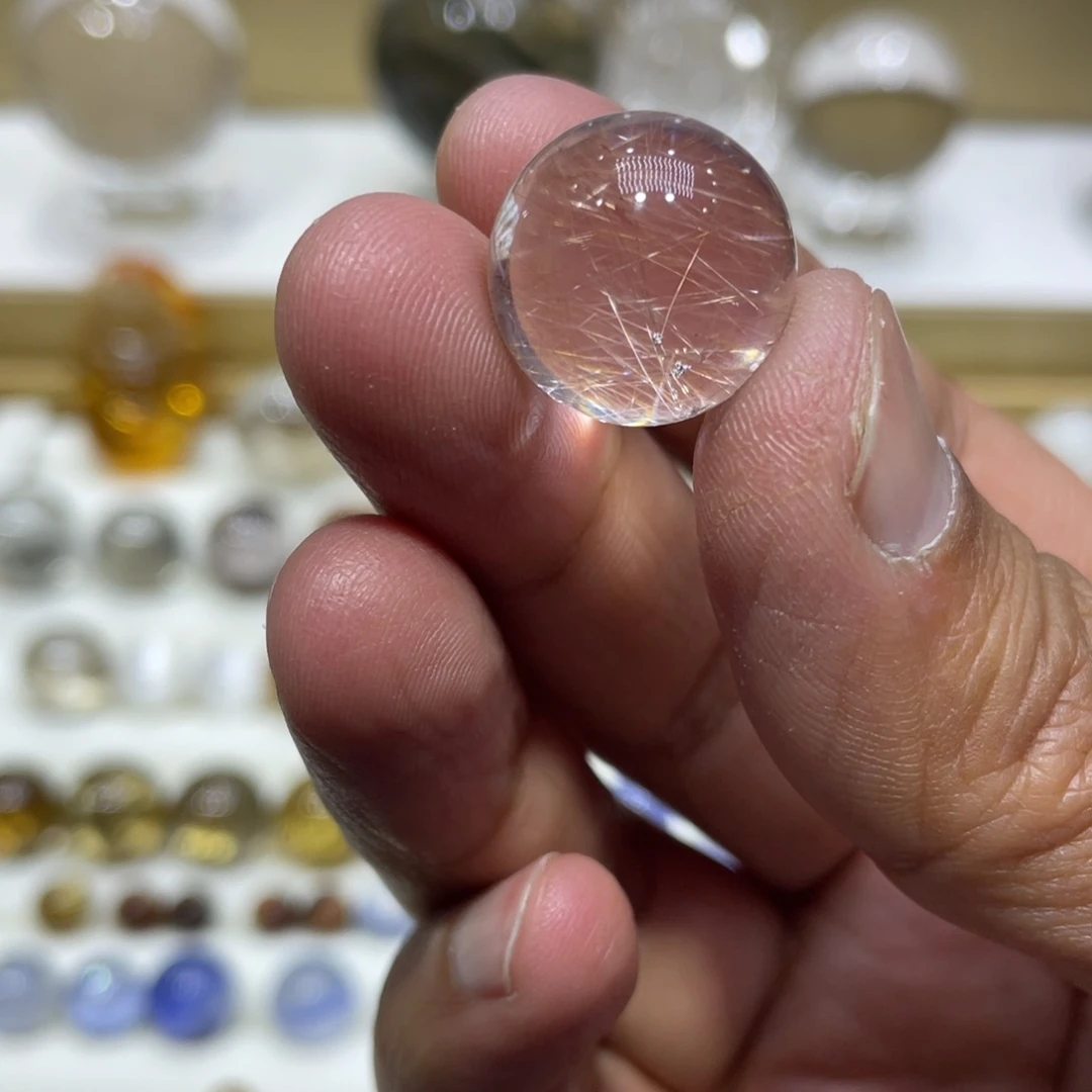 水晶裸石定制未镶嵌九*?