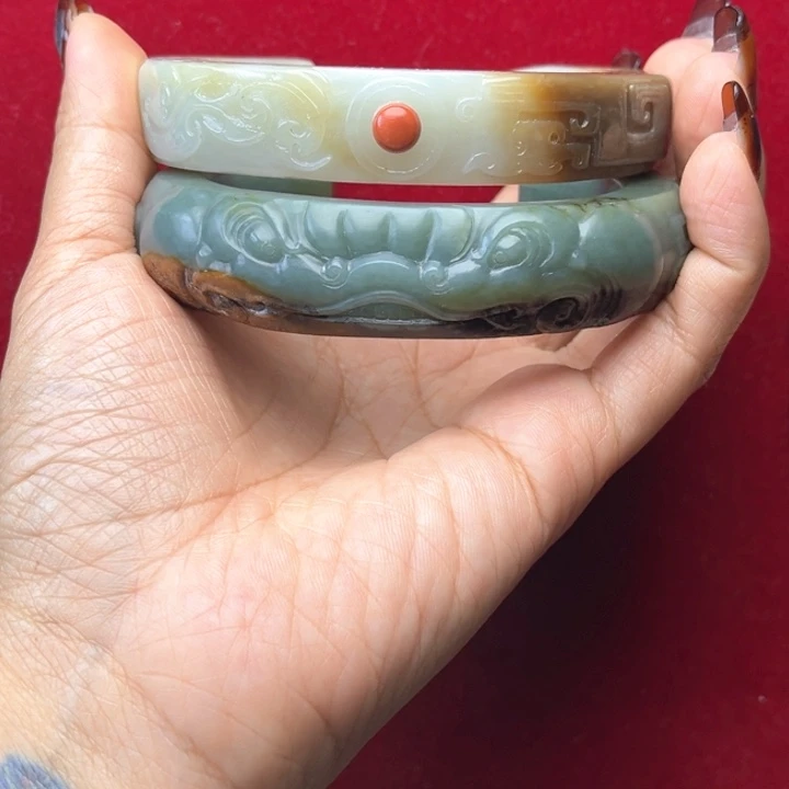 顾***伟和田玉未镶嵌挂件