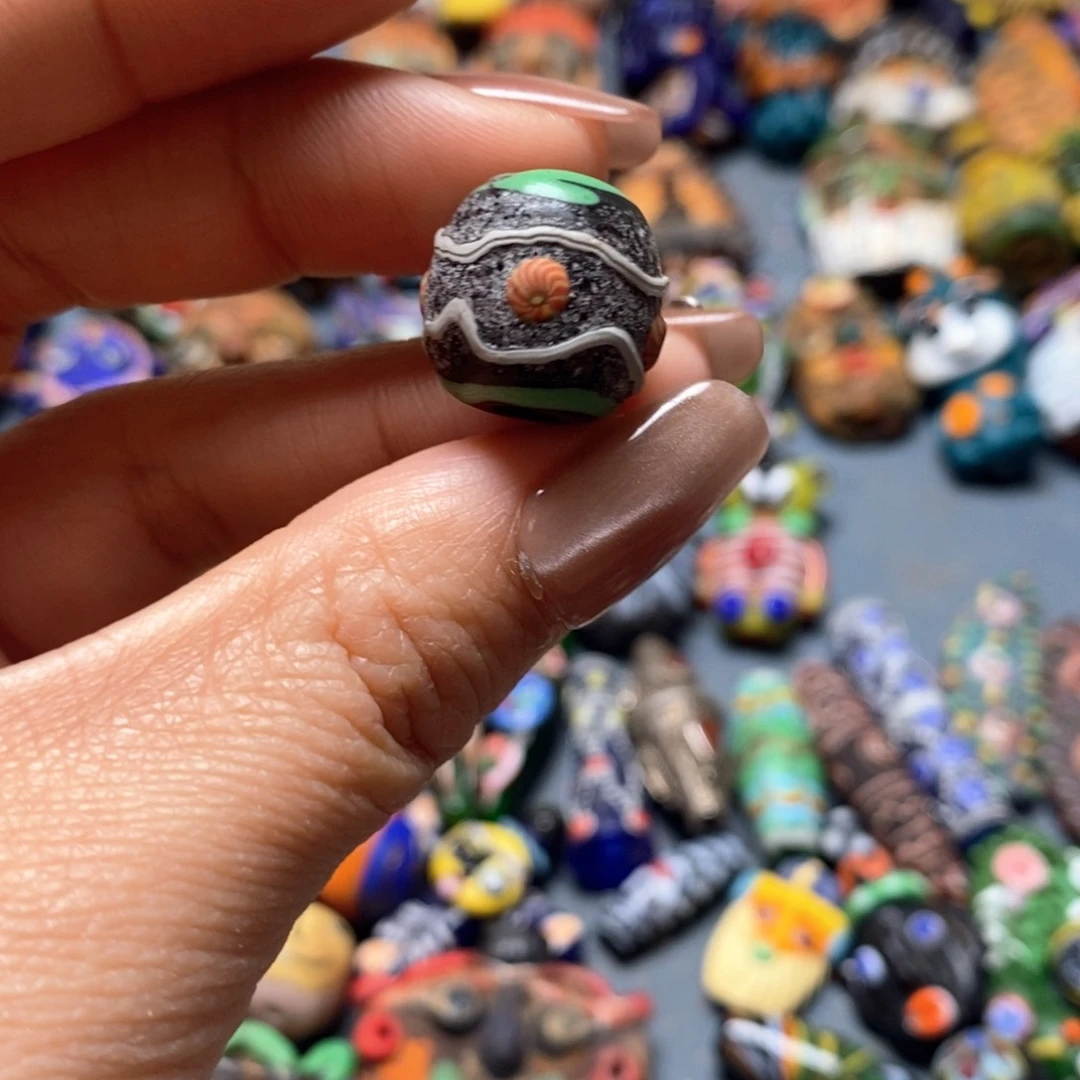 琉璃颈饰印度尼西亚圆珠