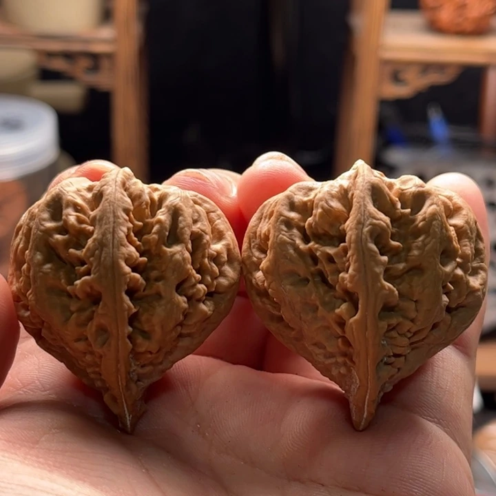 小***儿文玩核桃把件楸大胖77