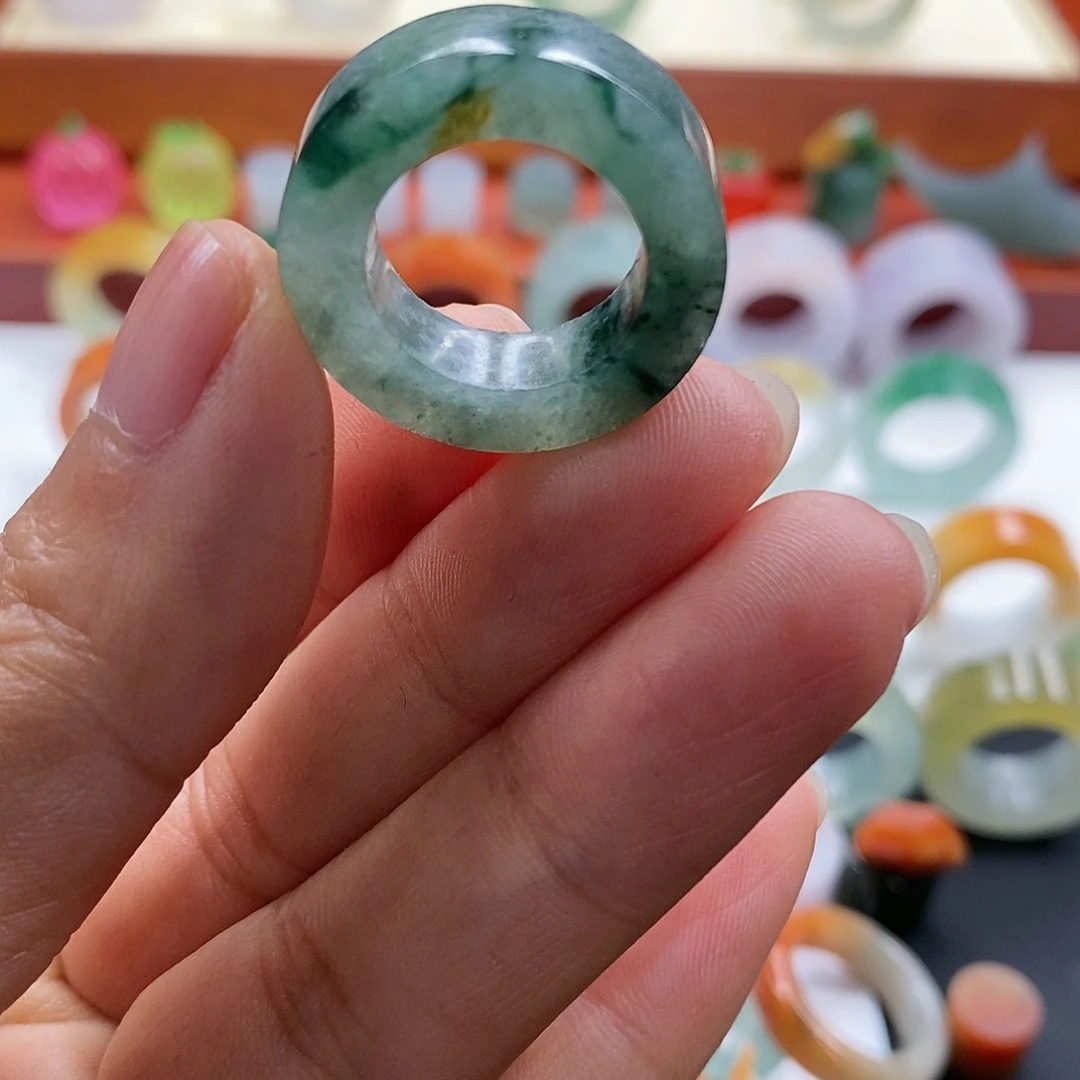 定制翡翠未镶嵌10-14圈口