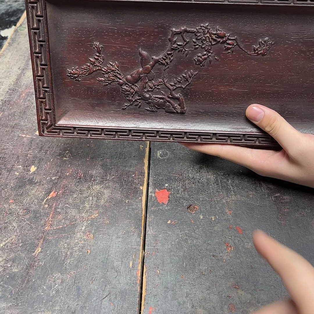 大叶紫檀（黑酸枝木类）