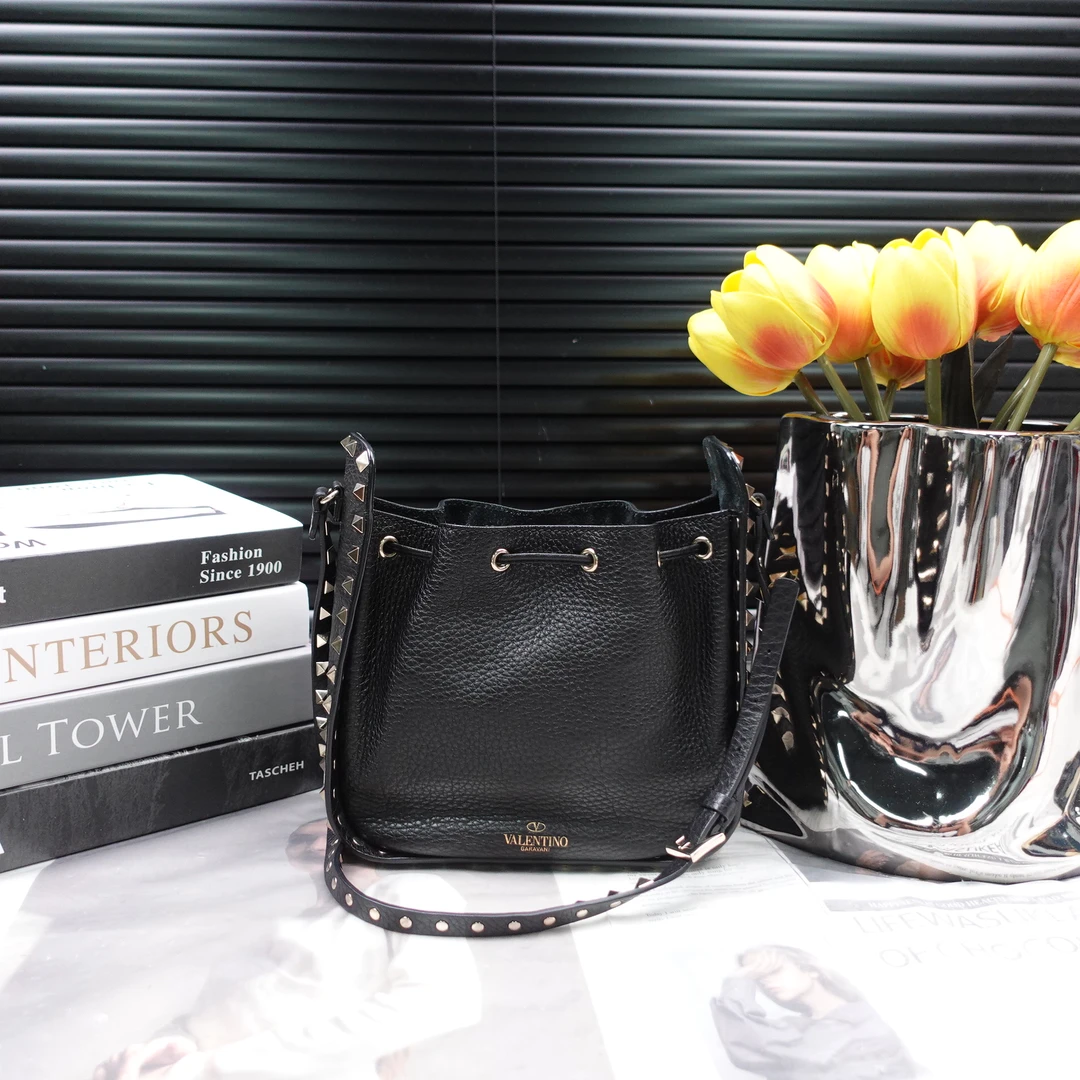 95新 Valentino/华伦天奴 单肩包/T10316345
