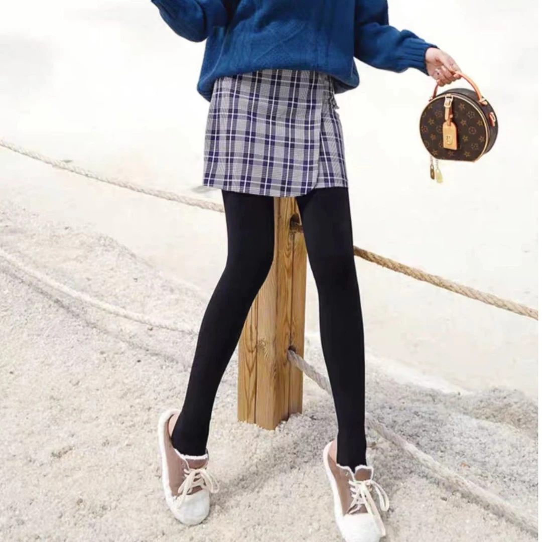 8038 （包装不挑）女士舒适一字踩脚打底裤 三楼