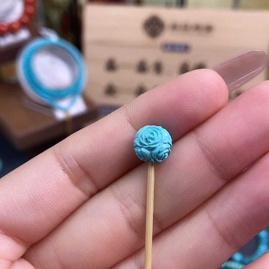 绿松石雕刻未镶嵌