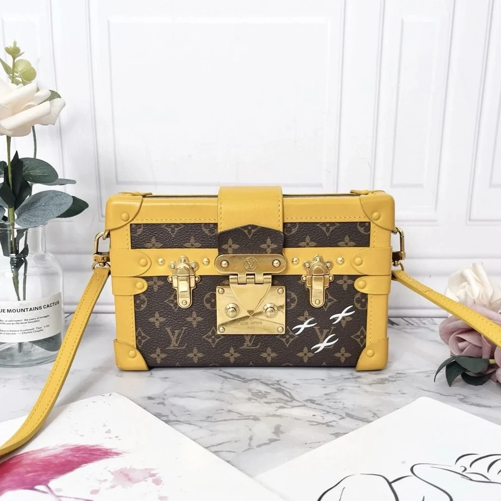 95新 LouisVuitton/路易威登 LV 硬盒子 芯片款（11520121）