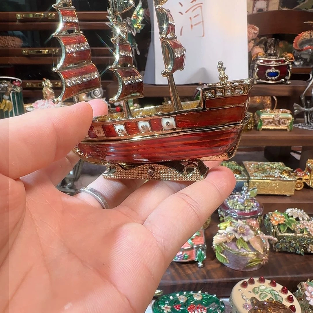 手工制品请勿吹毛求疵