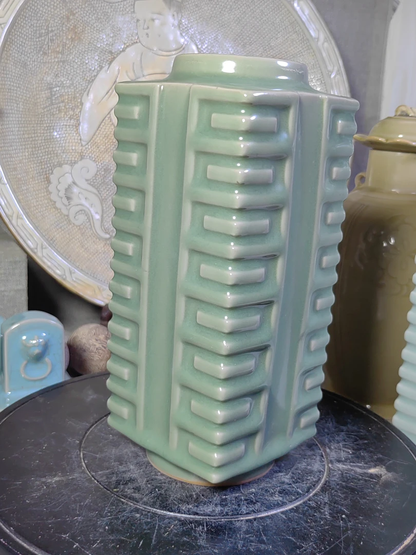 龙泉稀缺精品高货摆件