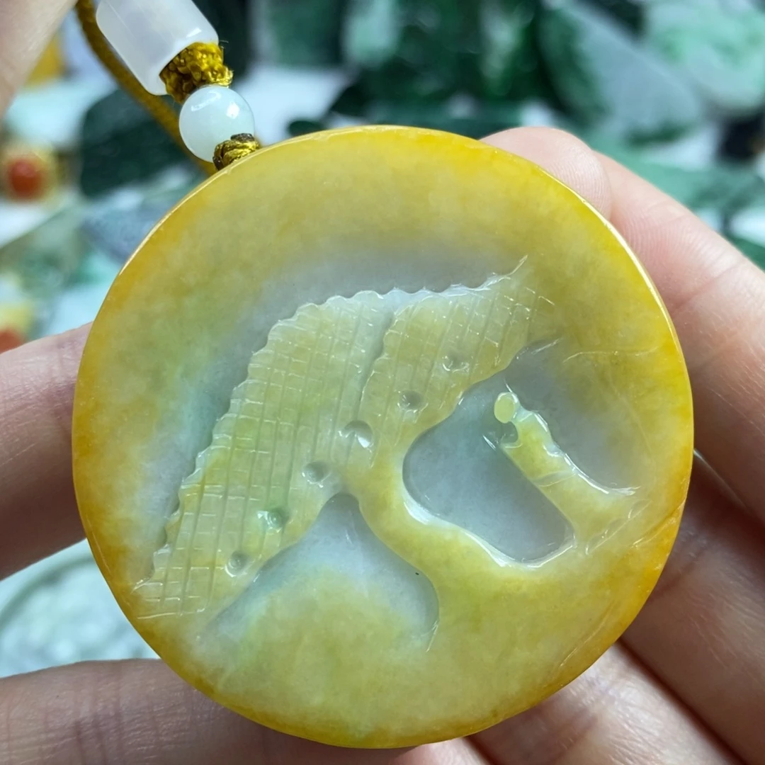 翡翠颈饰未镶嵌吊坠