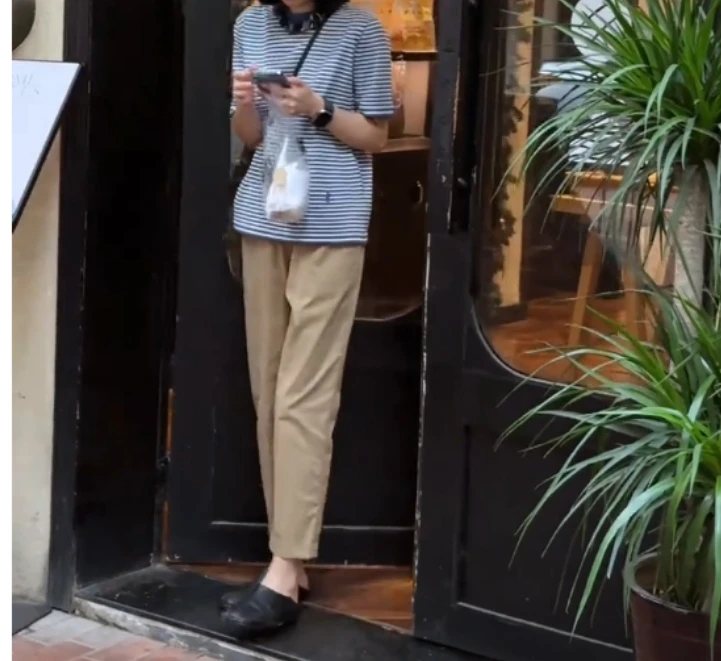 时尚潮流百搭精品女装zsx32130