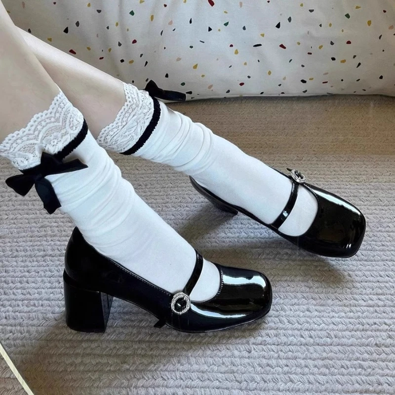 法式~玛丽珍鞋女2025新款一字带粗跟水钻高跟鞋漆皮jk绝美小皮鞋
