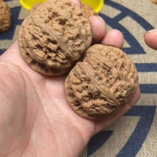 吊坠文玩核桃大粗筋