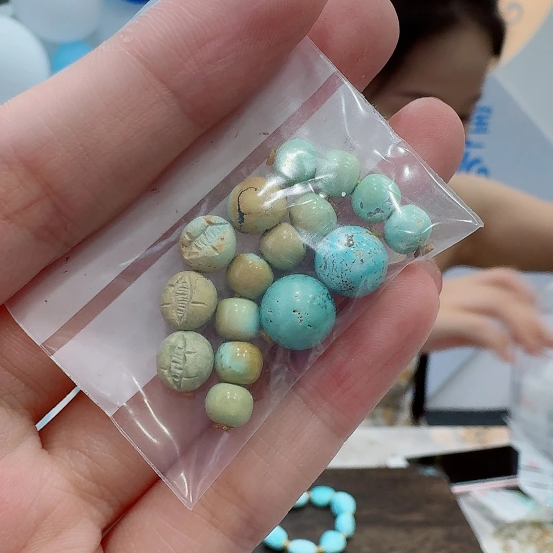 未镶嵌绿松石珠宝奇石