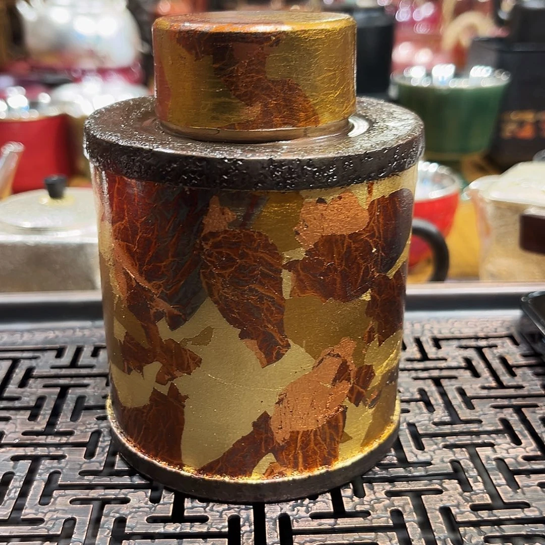 班铜茶叶罐手工锻打工艺