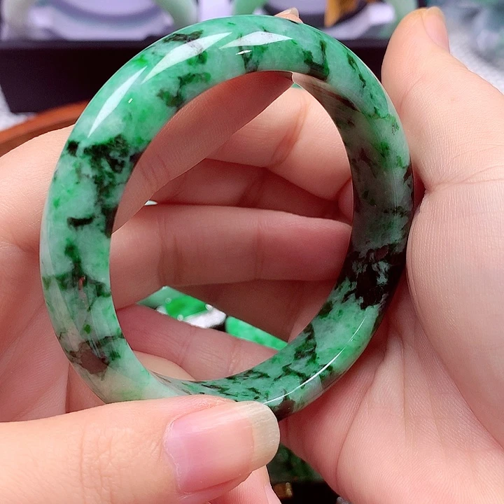 未镶嵌手镯翡翠翡翠手镯