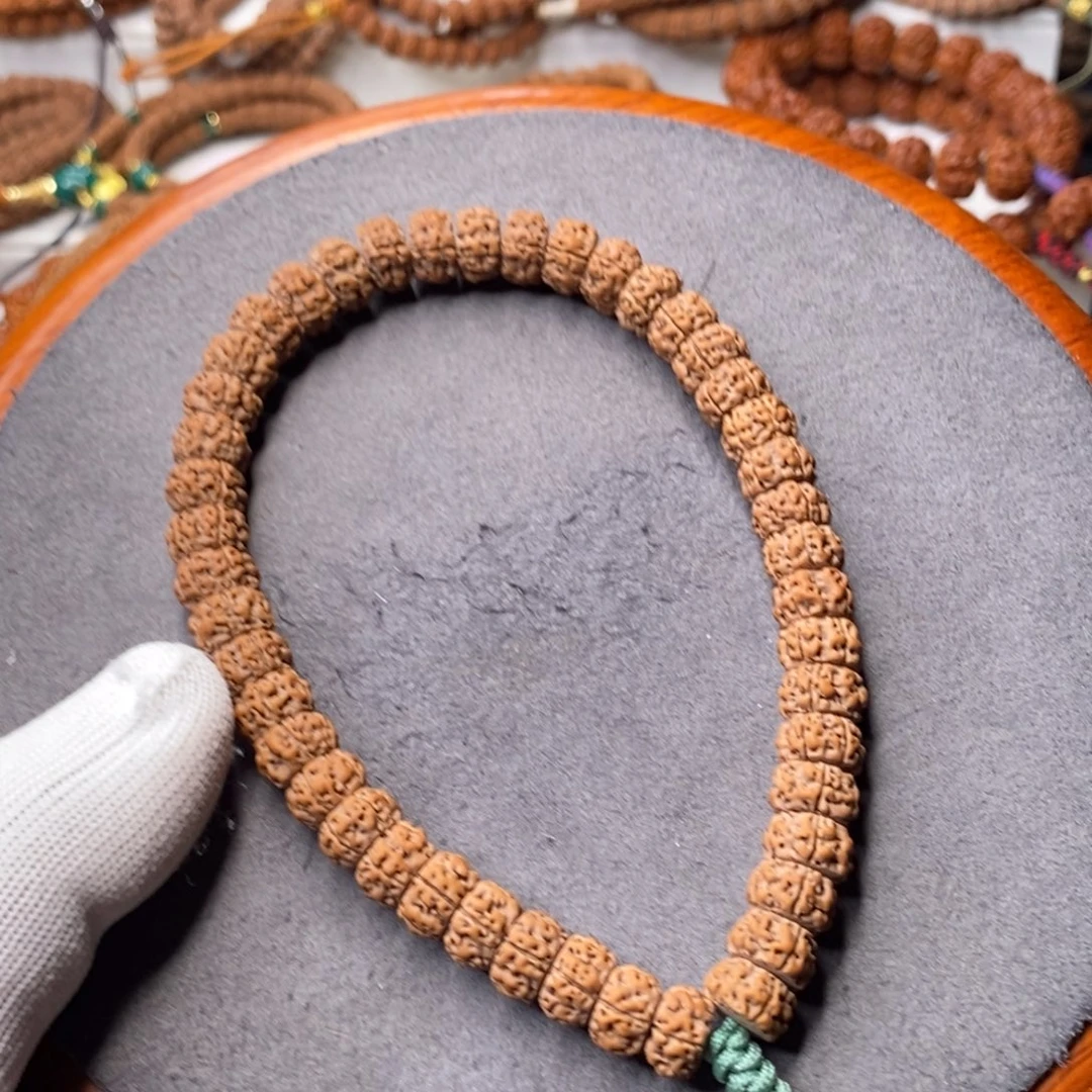 吊坠金刚菩提五瓣龙切老树王，尺寸10