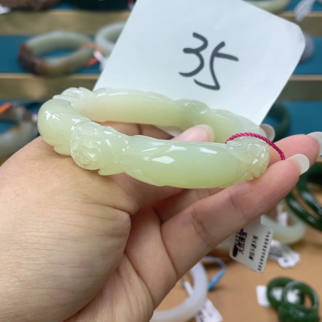 未镶嵌手镯和田玉圈口58
