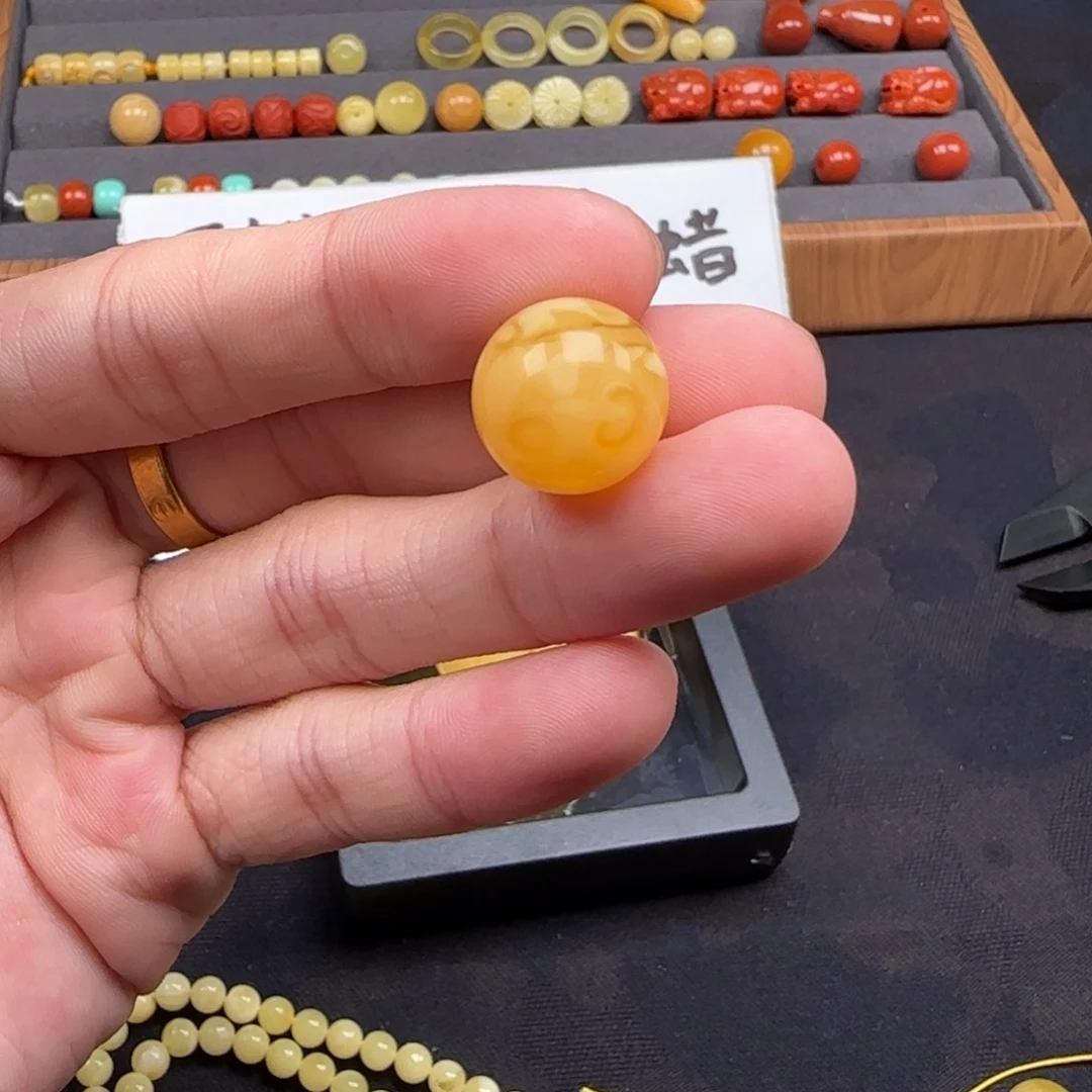 蜜蜡裸石未镶嵌天然b02