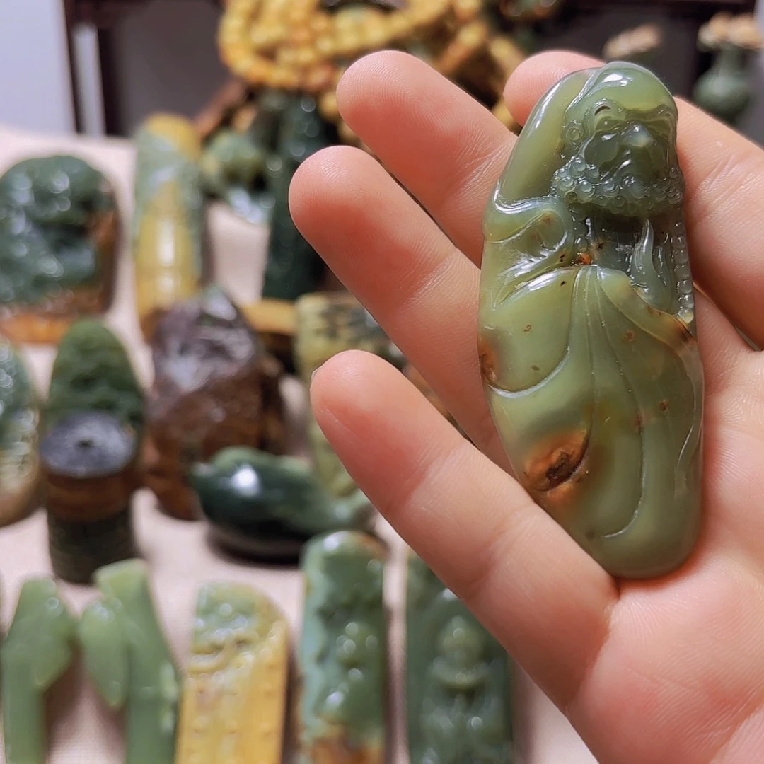 岫岩河磨玉（透闪石质玉）未镶嵌挂件