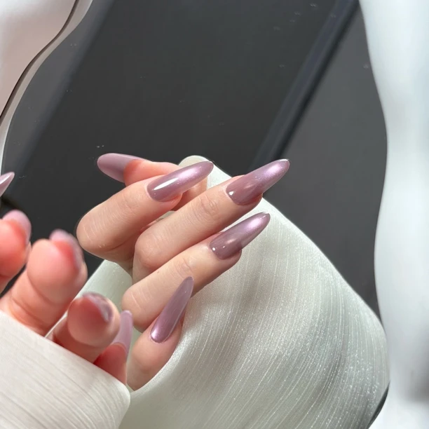 【造梦师】玻璃珠猫眼气质2025新款显白自调色百搭爆款手工穿戴甲