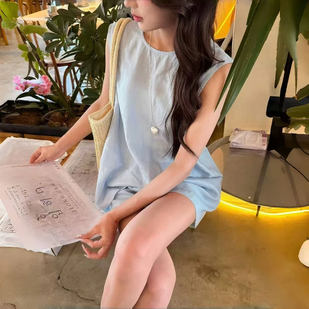 305-400 休闲风时尚套装吊带白色无袖上衣外穿运动时尚韩版