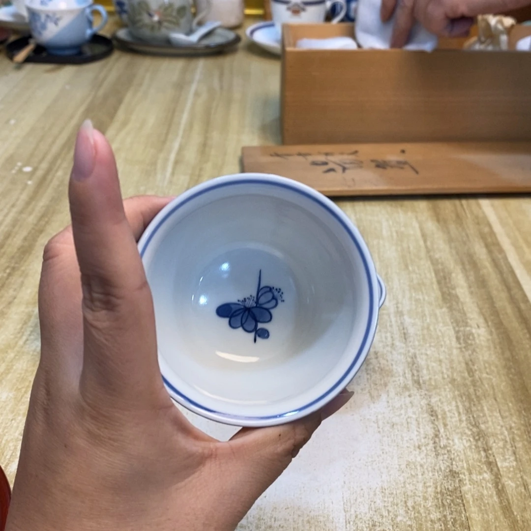 万***意易雅集工艺品有限公司