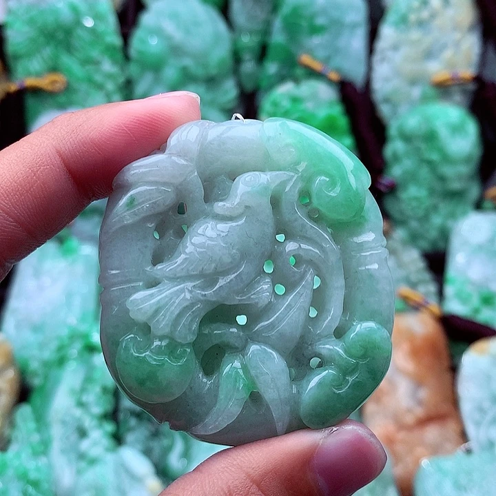 翡翠吊坠(不含链)未镶嵌