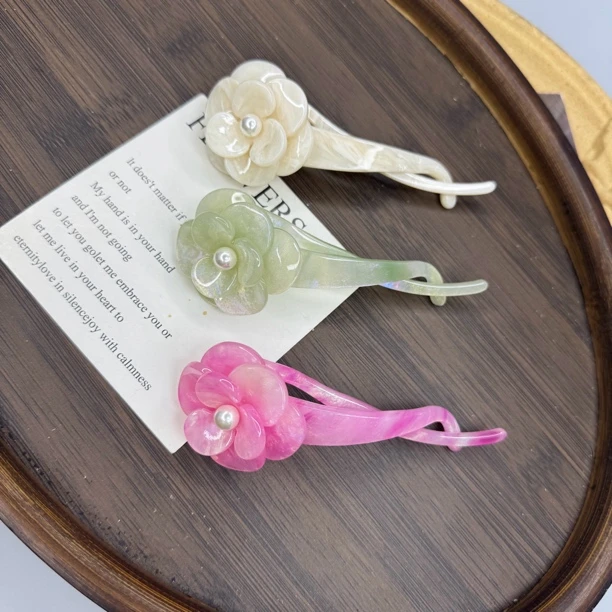 【杳饰】1429 新款山茶花扭扭夹夏季炫彩色简约时尚大方发夹