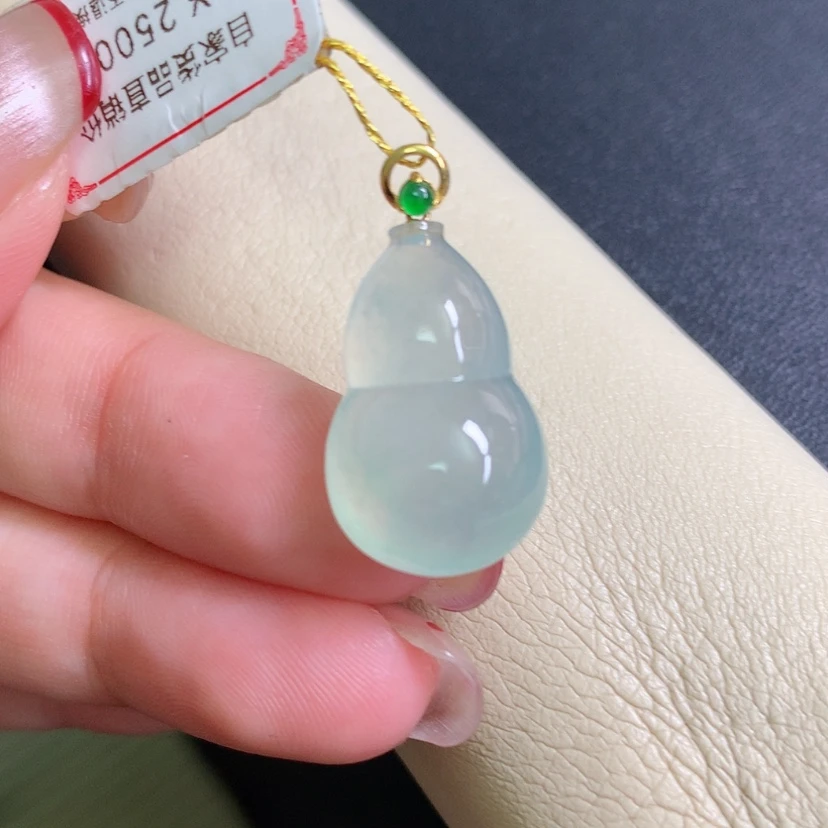 【闪购商品】翡翠颈饰18K金镶嵌葫芦