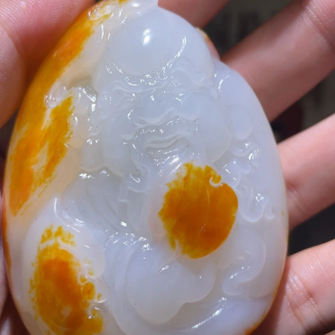和田玉未镶嵌颈饰D