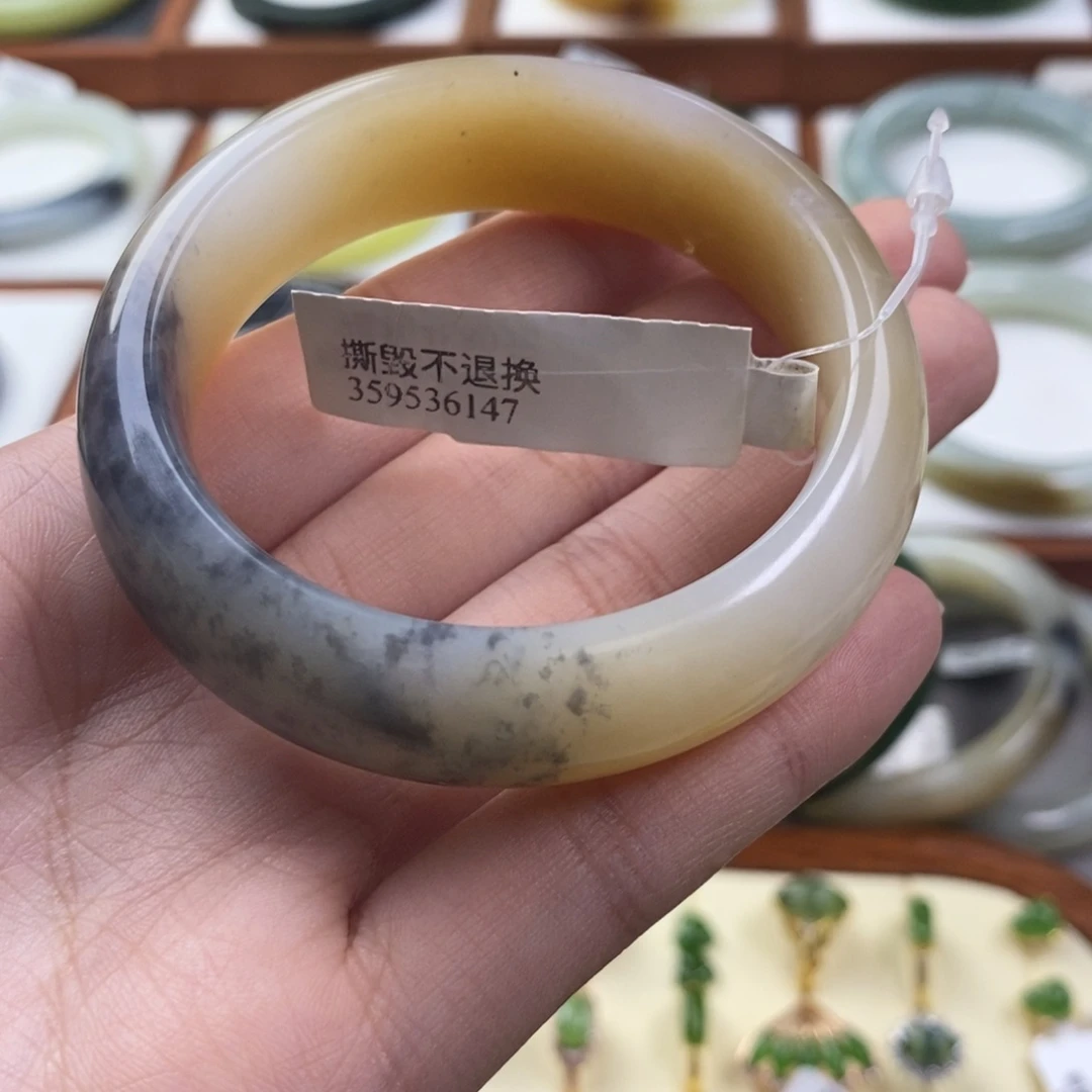 和田玉未镶嵌手镯楼兰三色52.5