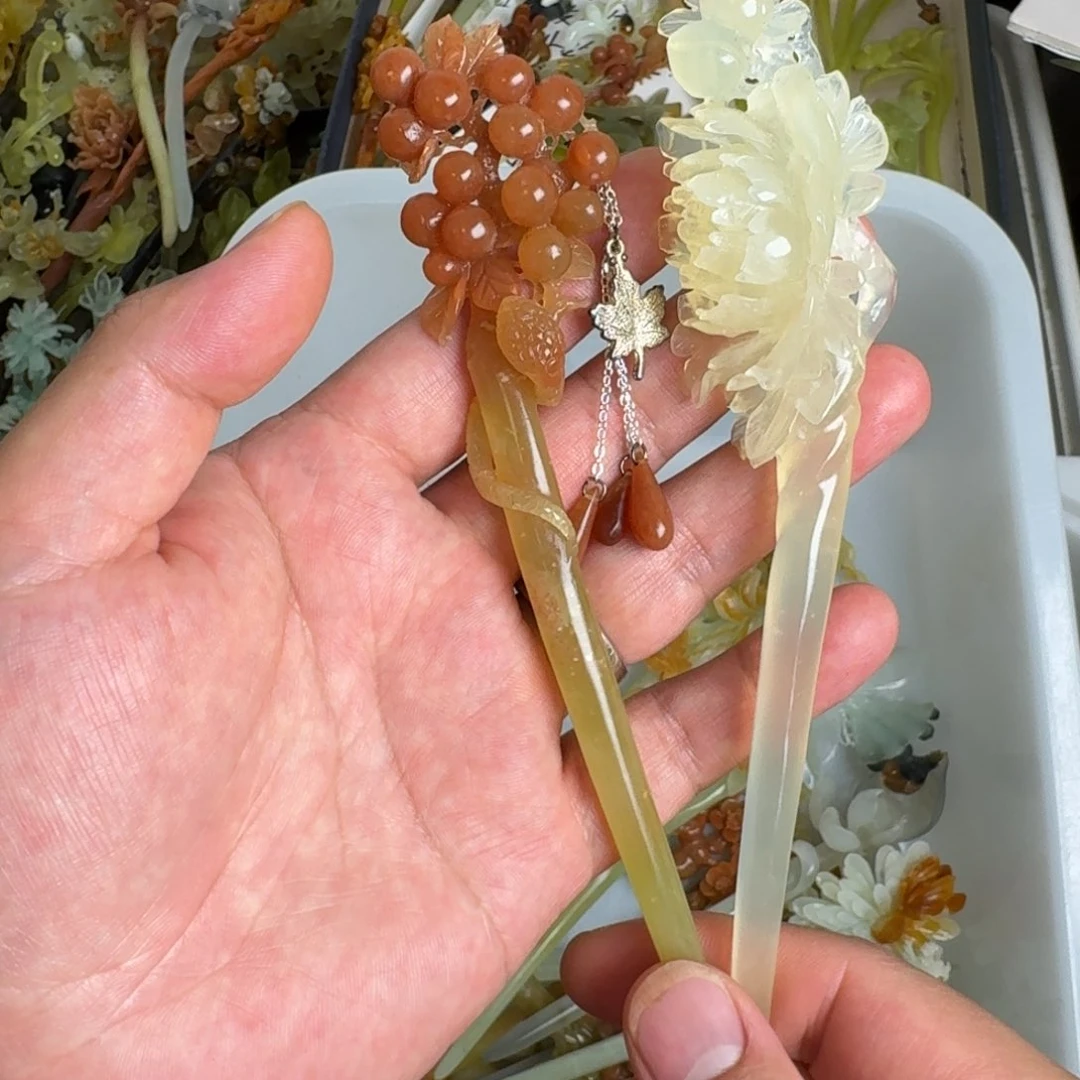 云***轻蛇纹石玉未镶嵌发饰