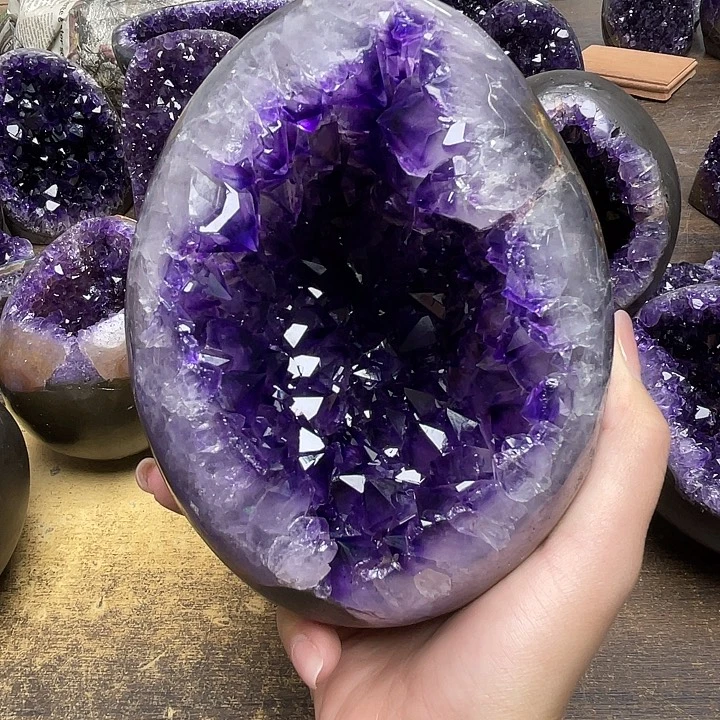 爱***谁大型摆件（非配饰）未镶嵌紫晶