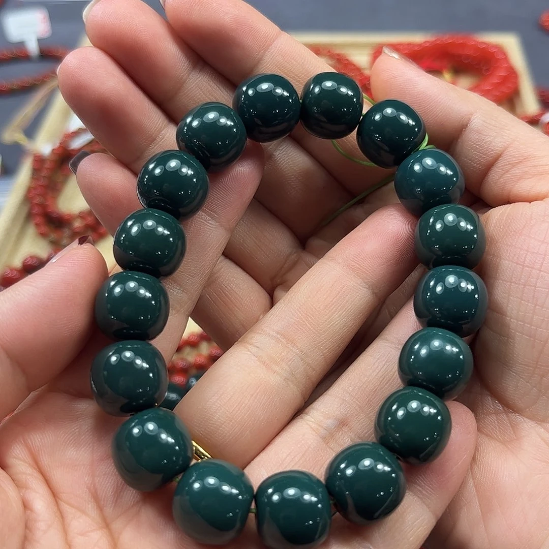 揣***袋玛瑙/玉髓未镶嵌珠宝奇石