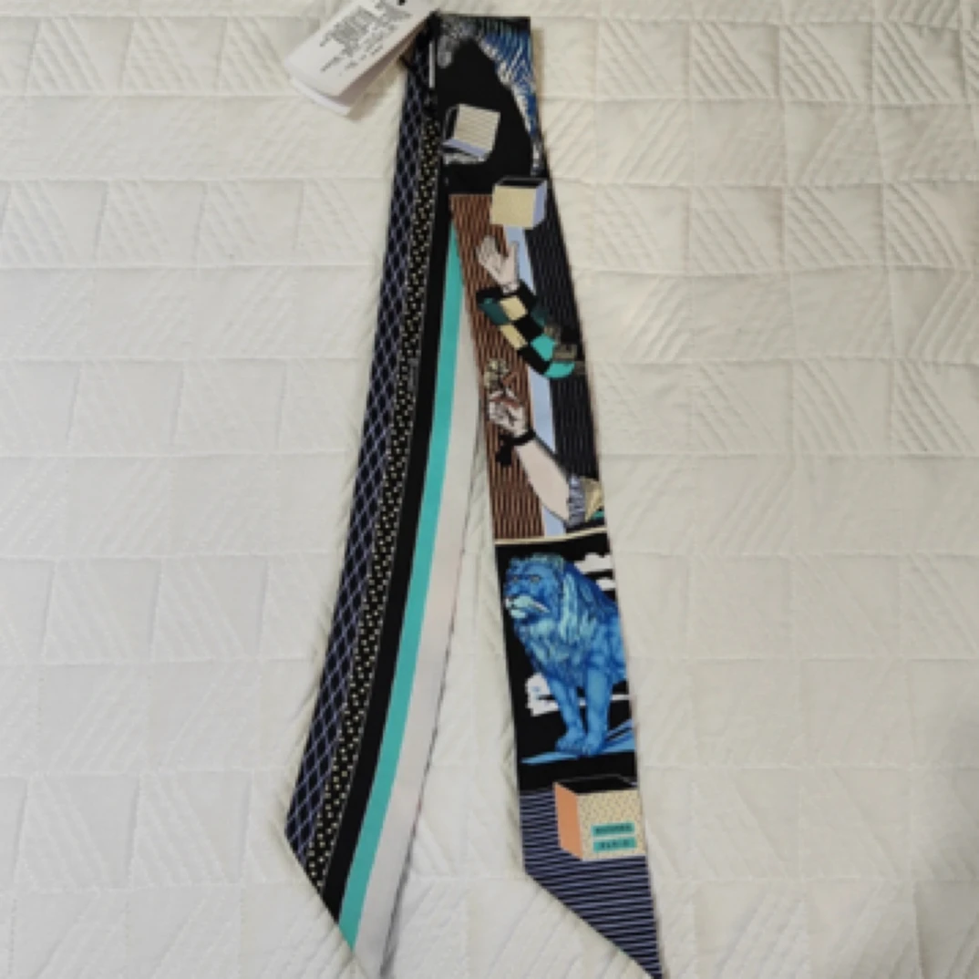 99新 Hermes/爱马仕 歌剧院twilly丝巾