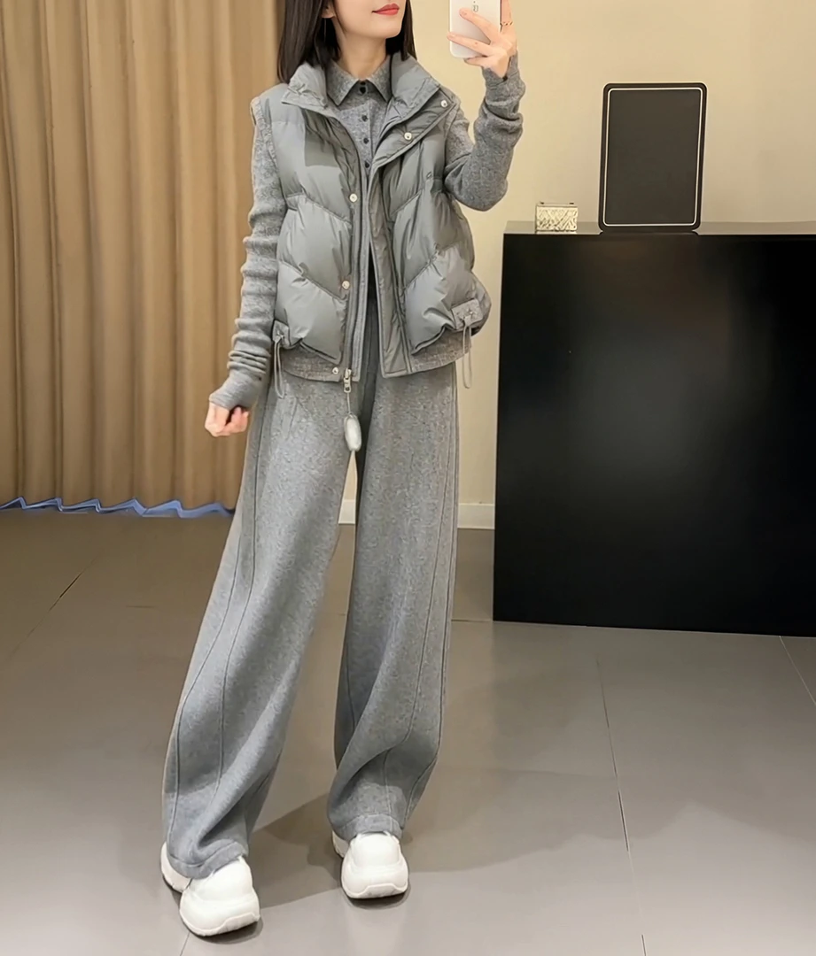 韩系时尚休闲套装2025秋冬洋气宽松棉马甲套头毛衣阔腿裤三件套