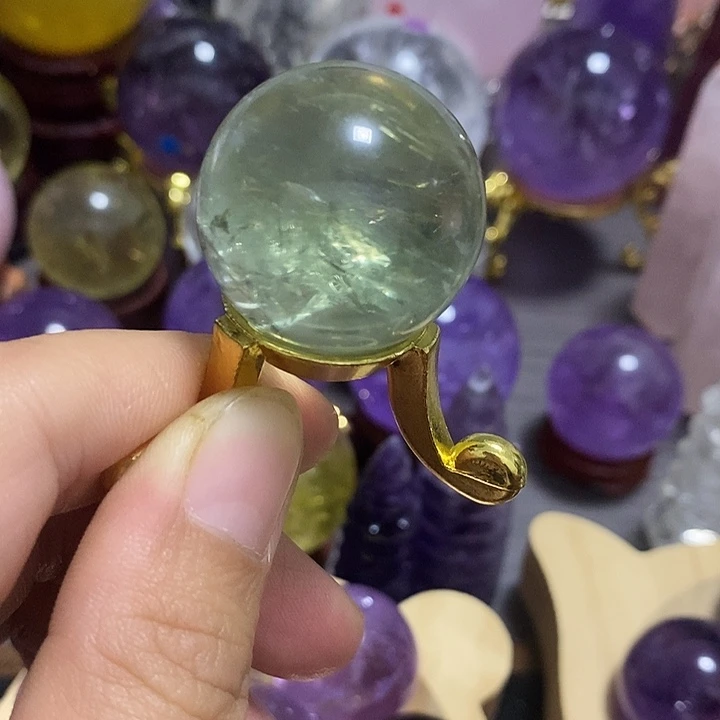 石材牧*~2.9直径绿水晶小球！