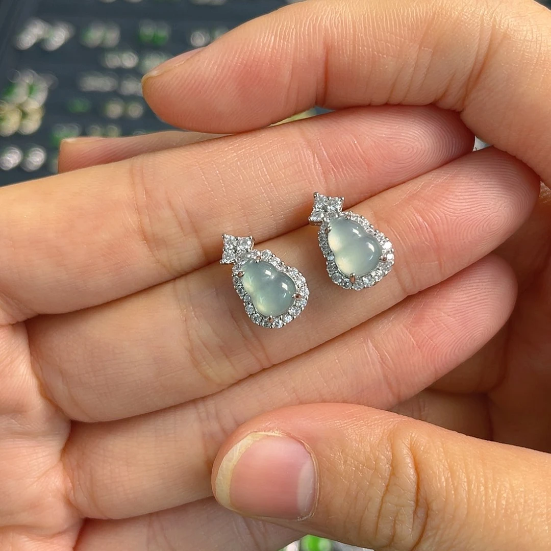 未镶嵌翡翠耳饰耳钉