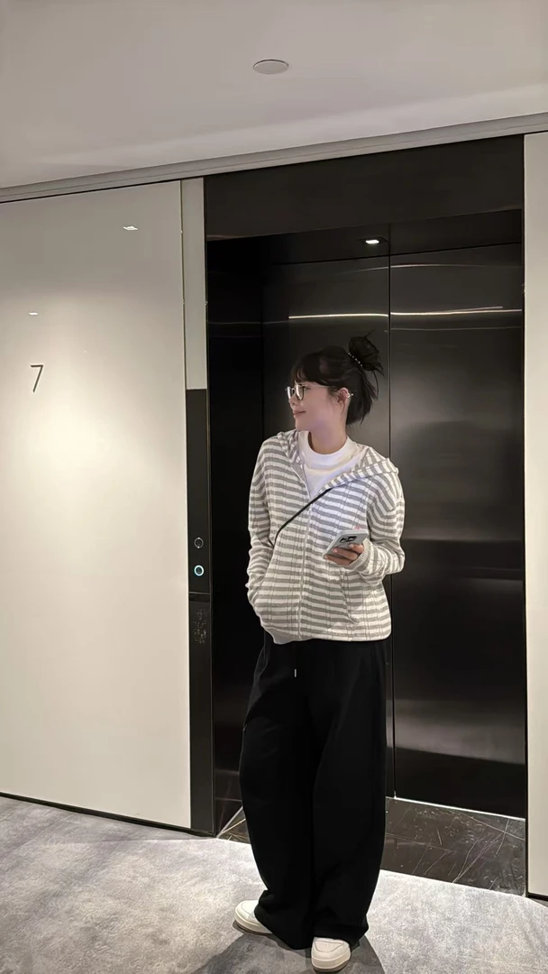 SEVENFUOO-【拉链条纹】秋款针织衫