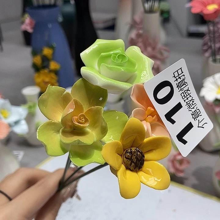 陶瓷纯手工捏花设计