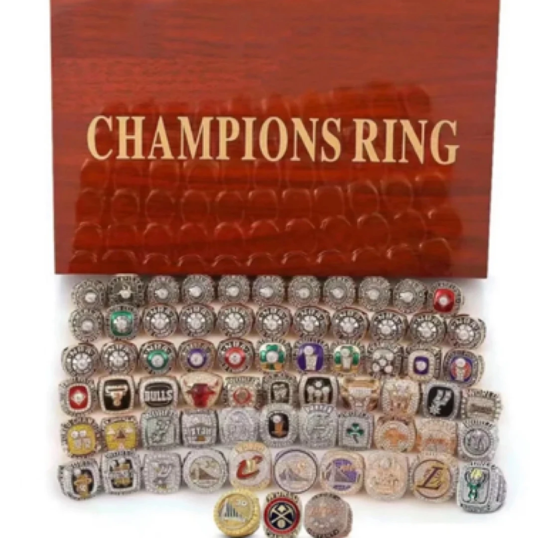 美职篮近34年冠军戒指自选