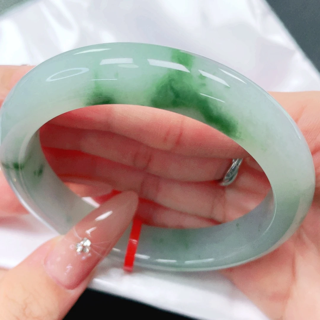 未镶嵌手镯翡翠57。