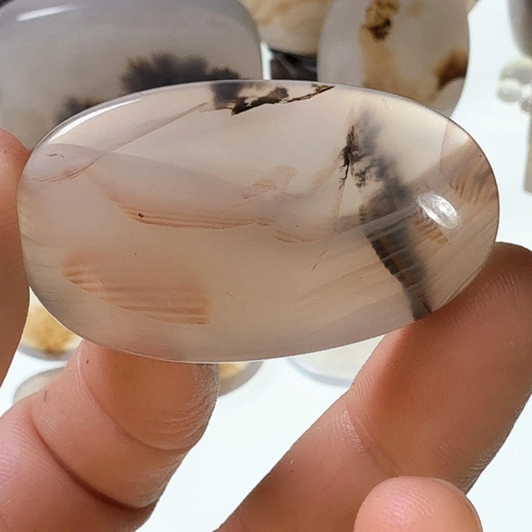 玛瑙/玉髓未镶嵌珠宝半成品